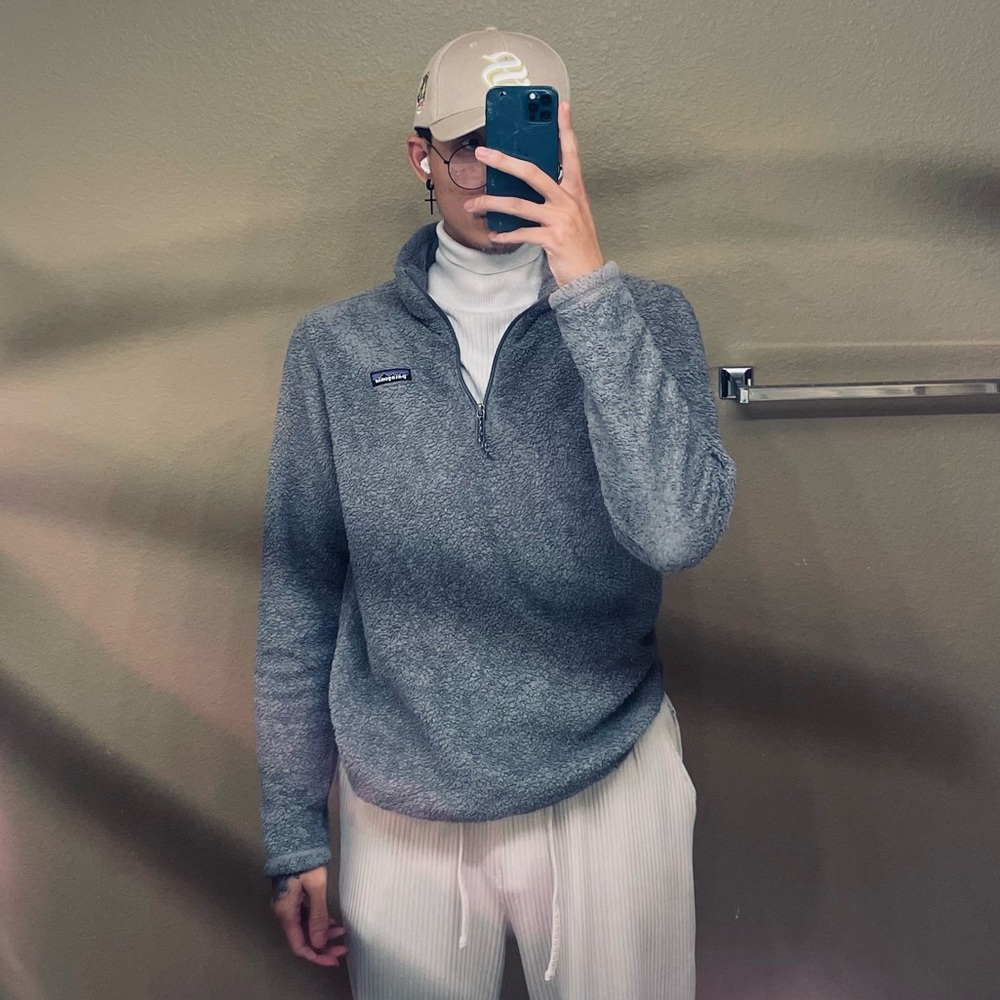 Patagonia Los Gatos Quarter Zip Pullover. Medium